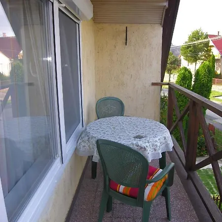 In 34886 * Balatonlelle